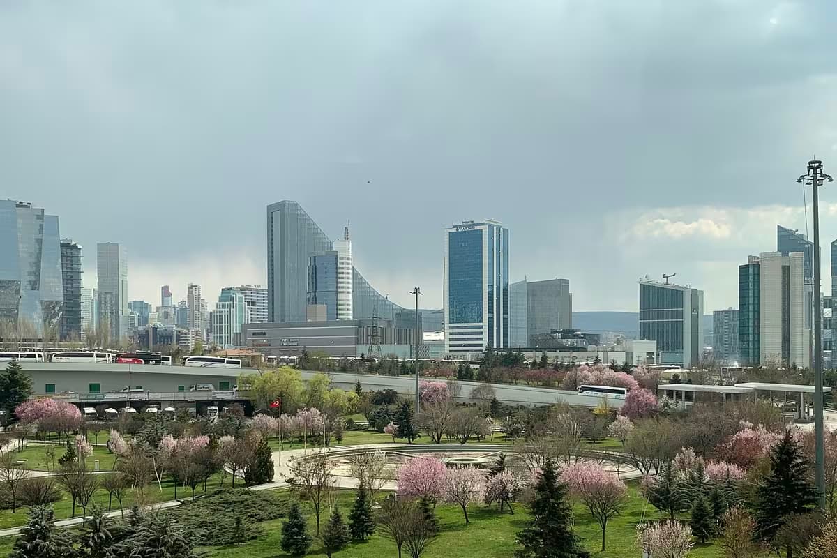 Stadtsilhouette von Ankara; regionales Bild für den Transfer nach Gölbaşı (Ankara)