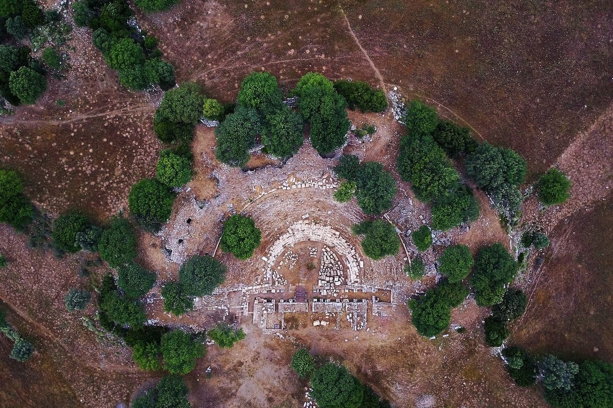 Teos — archäologische Stätte und historische Ruinen